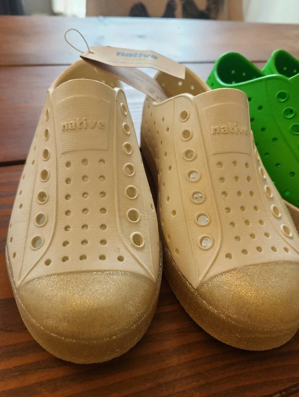 Native Kids' Jefferson Slip-On Shoes - Green/White and Cream/Gold - C12